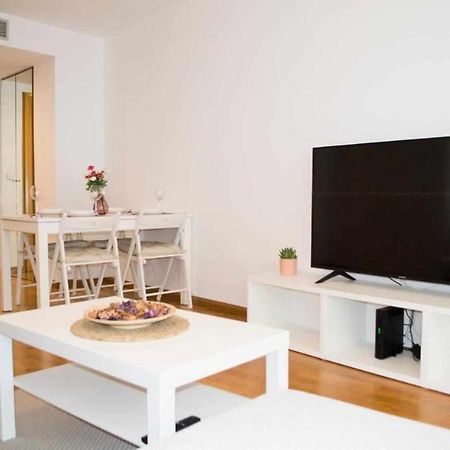 Apartamenticos Torrenueva I Zaragoza Buitenkant foto