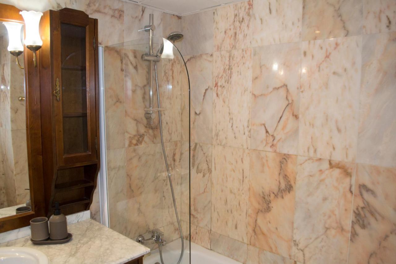 Apartamenticos Torrenueva I Zaragoza Buitenkant foto