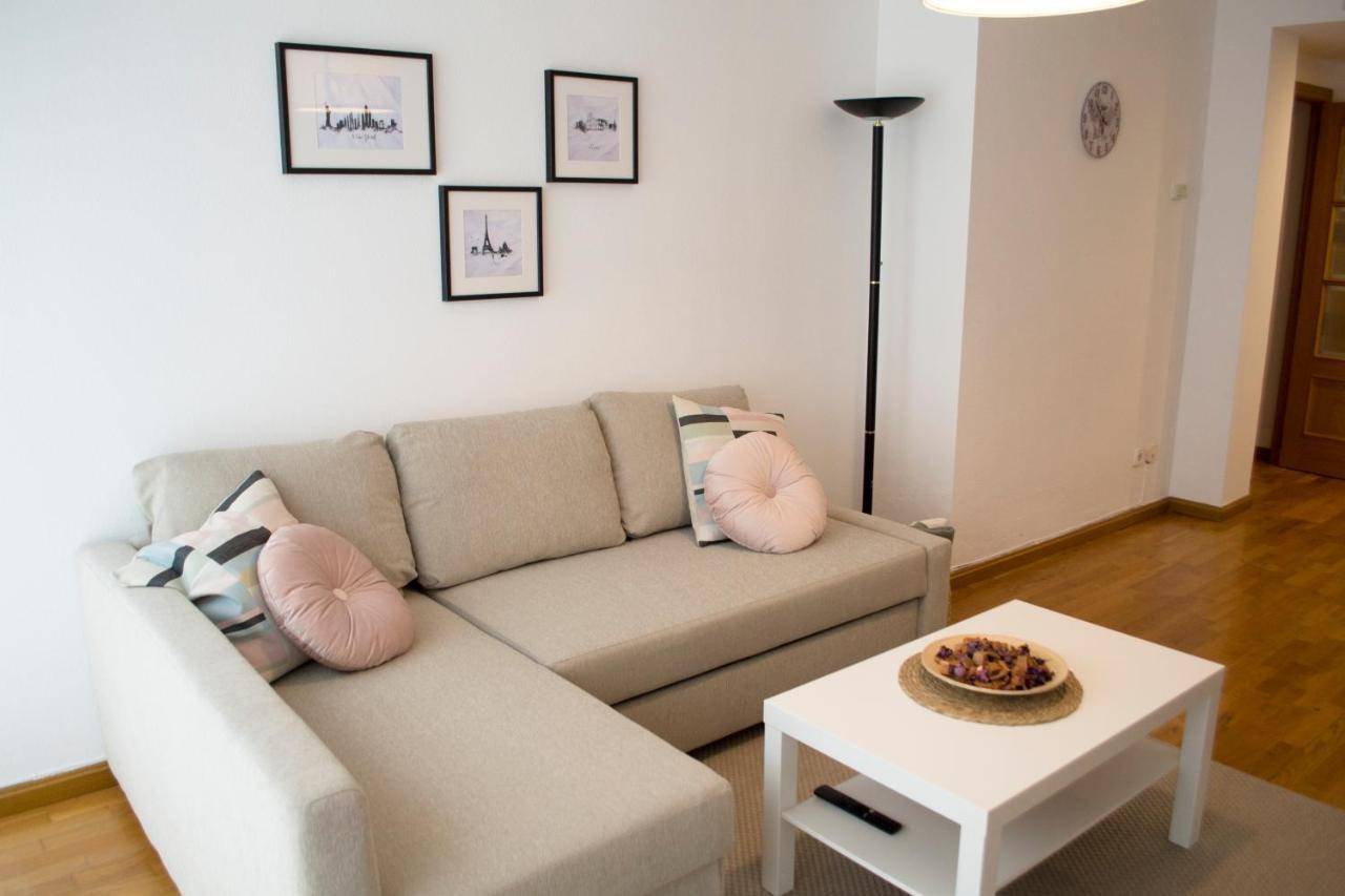 Apartamenticos Torrenueva I Zaragoza Buitenkant foto